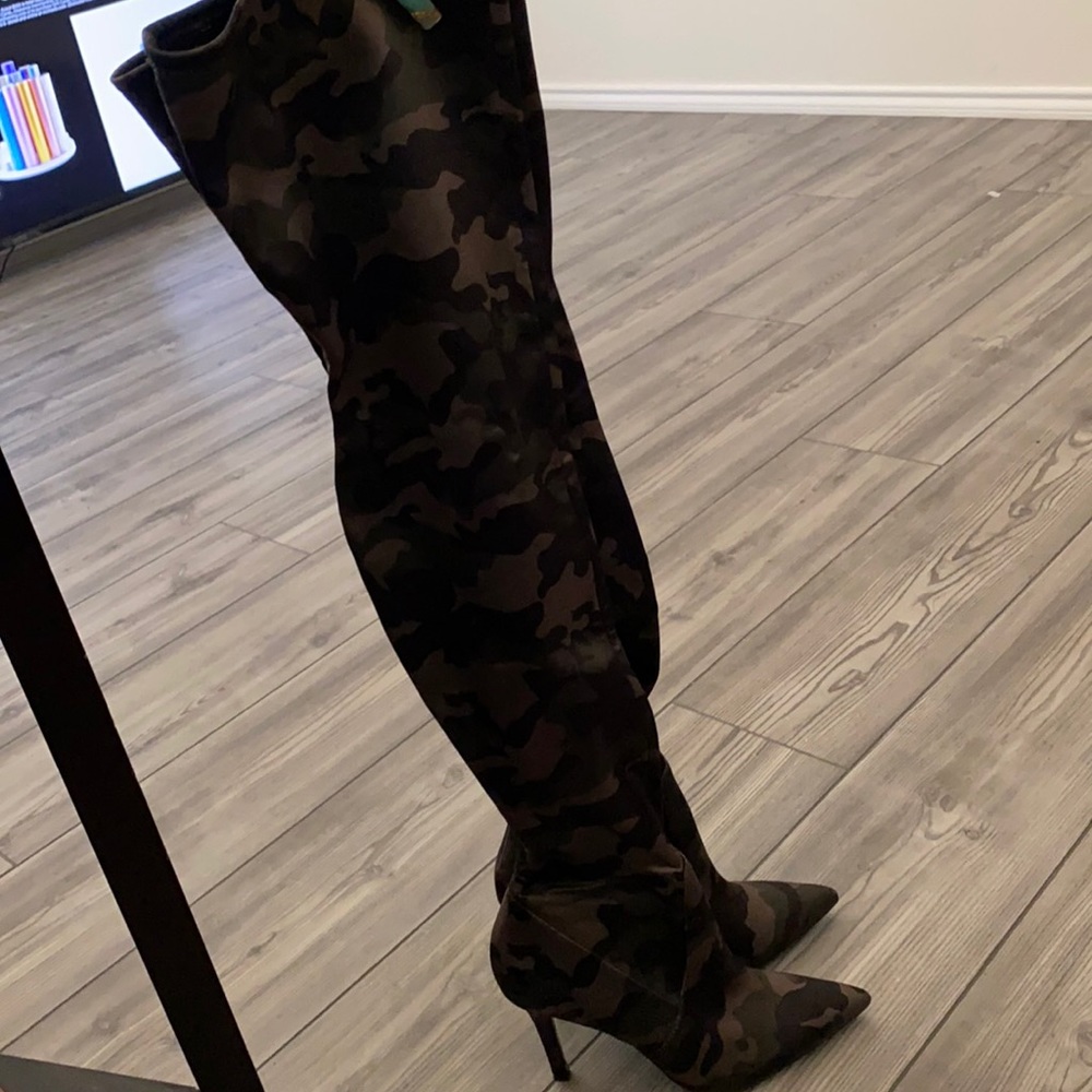 Thigh high army Aldo Boots